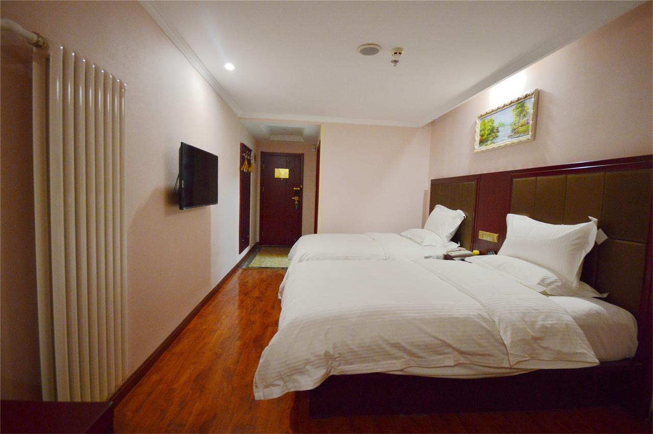 Greentree Inn Jiangsu Zhenjiang Jiangsu Science And Technology University Youth Square Express Hotel หยางโจว ภายนอก รูปภาพ