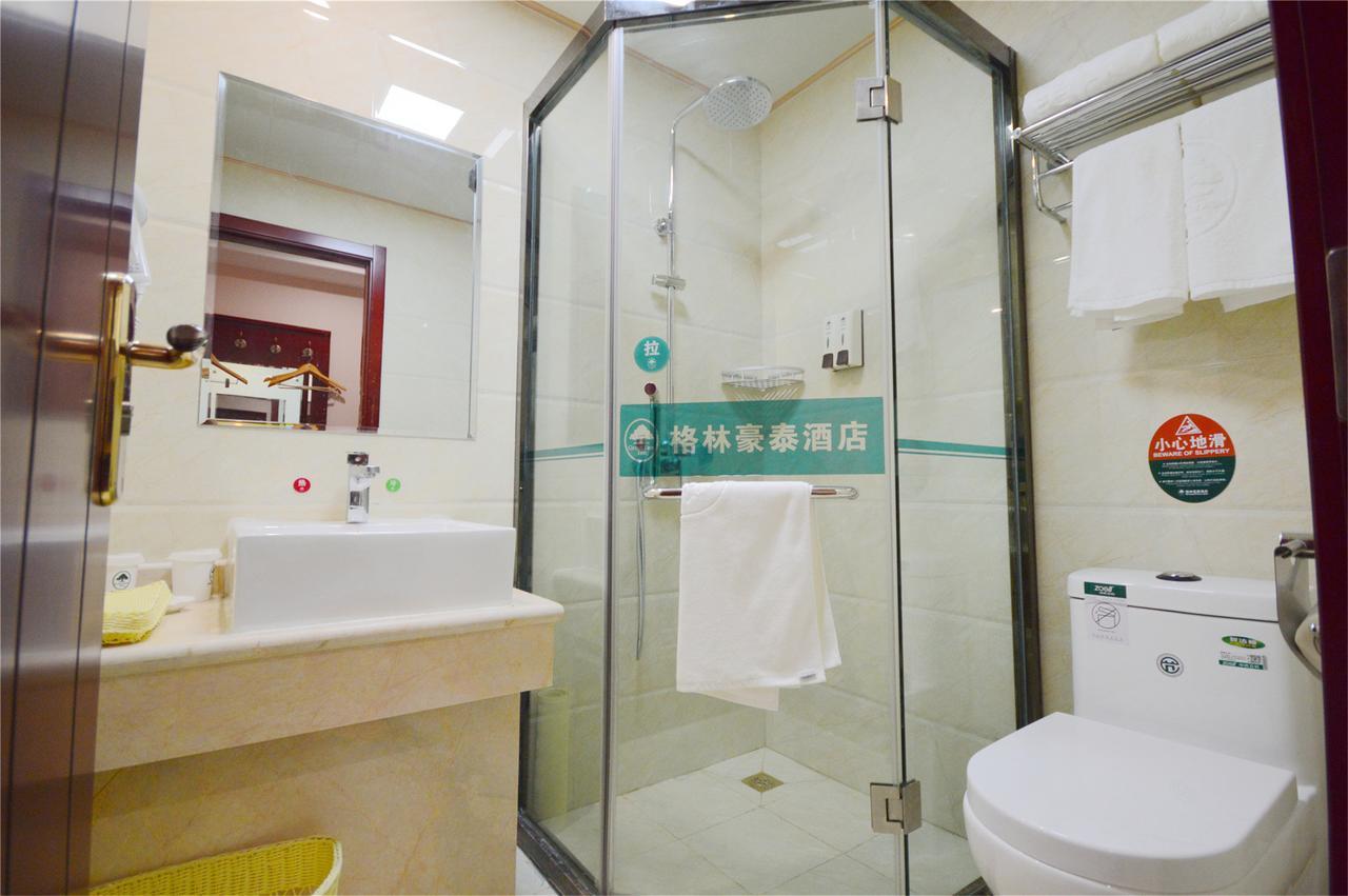 Greentree Inn Jiangsu Zhenjiang Jiangsu Science And Technology University Youth Square Express Hotel หยางโจว ภายนอก รูปภาพ