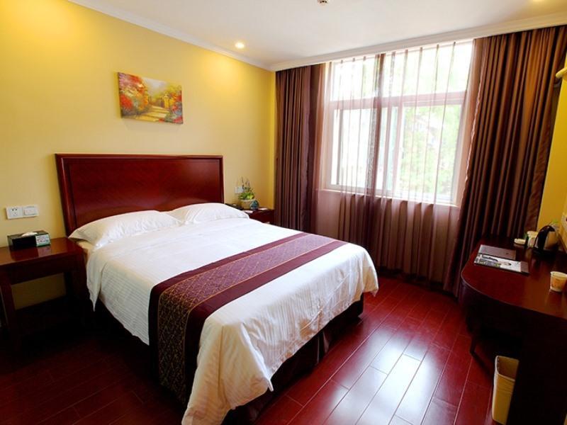 Greentree Inn Jiangsu Zhenjiang Jiangsu Science And Technology University Youth Square Express Hotel หยางโจว ภายนอก รูปภาพ